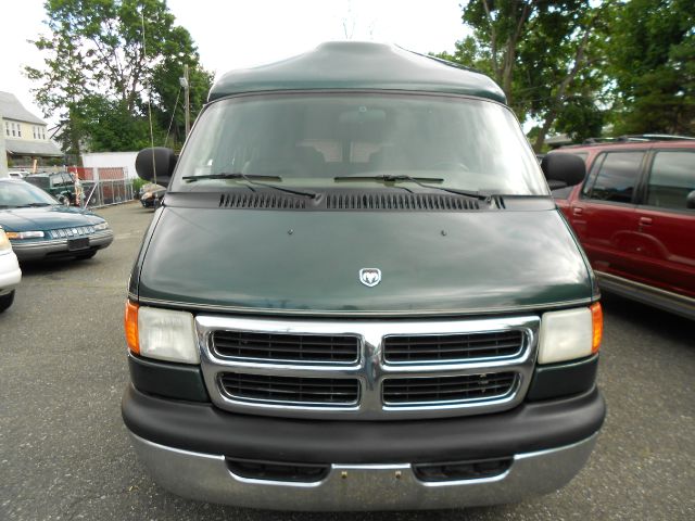 2001 Dodge Ram Van SPEC V