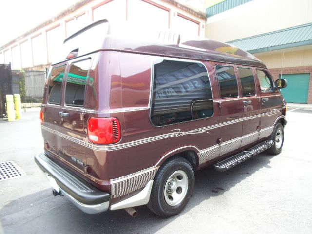 2002 Dodge Ram Van SPEC V