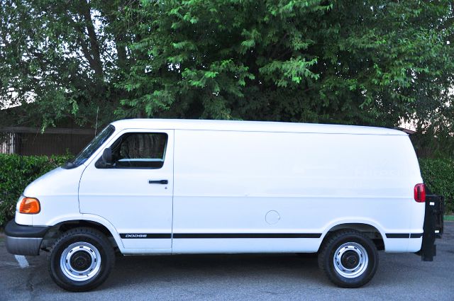 2002 Dodge Ram Van XE 3.5