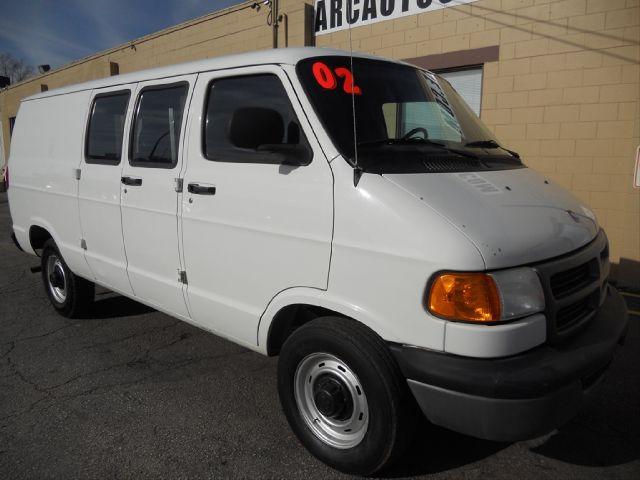 2002 Dodge Ram Van SL AWD CVT Leatherroof