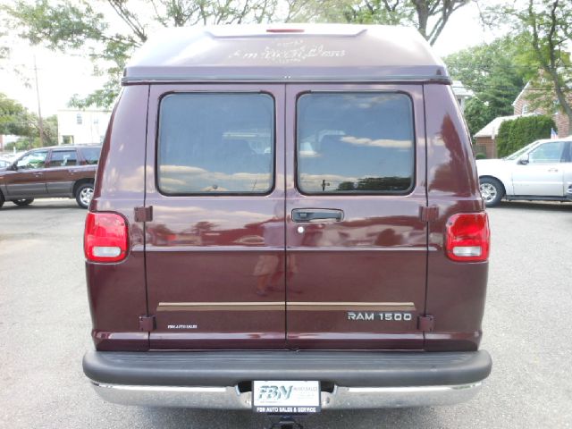 2002 Dodge Ram Van SLT / Big Horn