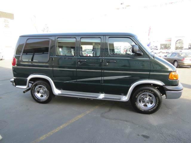 2002 Dodge Ram Van XE 3.5