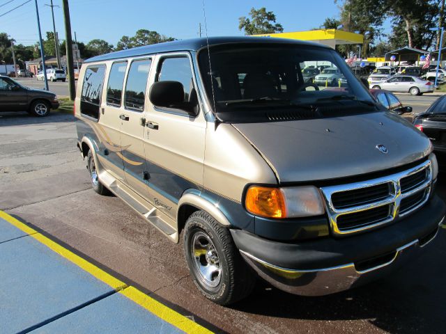 2002 Dodge Ram Van XLT 4x4 Heavy Half