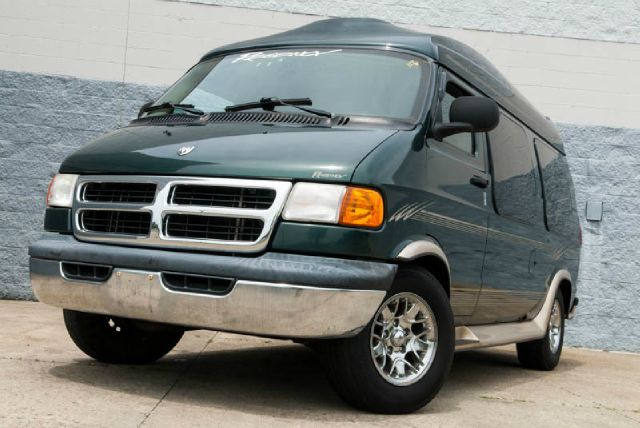 2003 Dodge Ram Van SPEC V