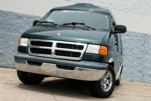 2003 Dodge Ram Van SPEC V