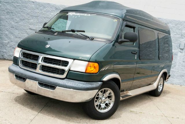 2003 Dodge Ram Van SPEC V