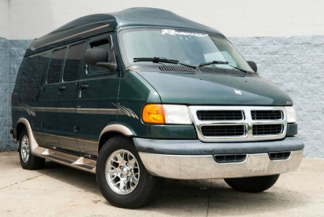 2003 Dodge Ram Van SPEC V