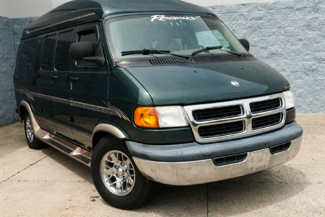 2003 Dodge Ram Van SPEC V