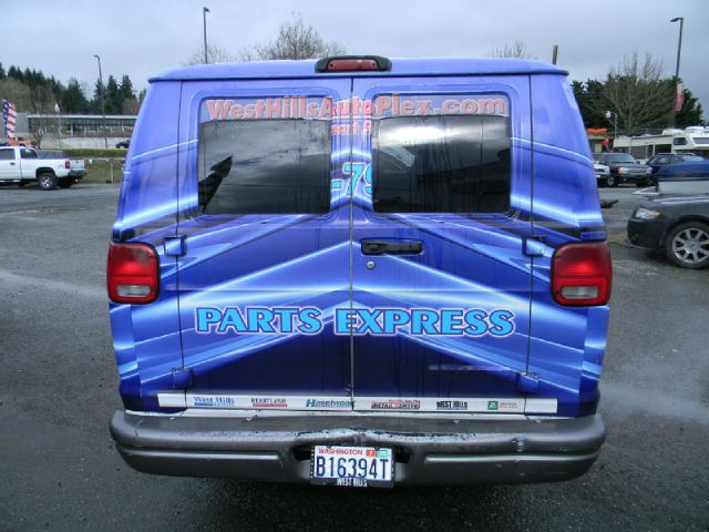 2003 Dodge Ram Van 2008 Jeep Sport