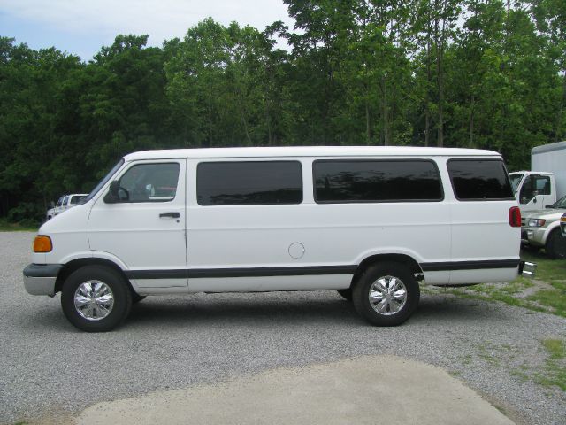 1998 Dodge Ram Wagon Sle2wd