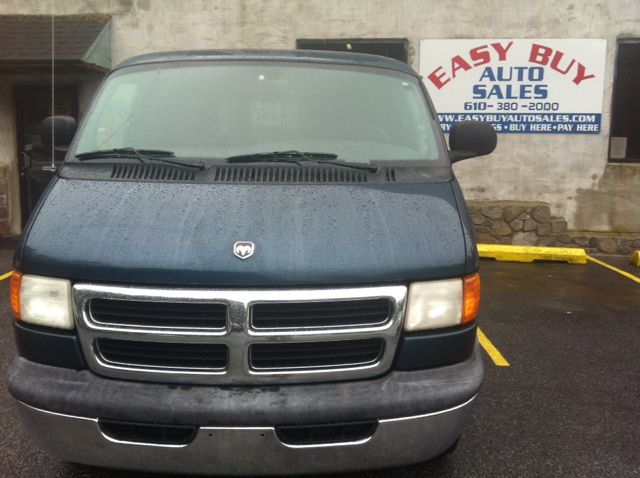 1999 Dodge Ram Wagon Sle2wd