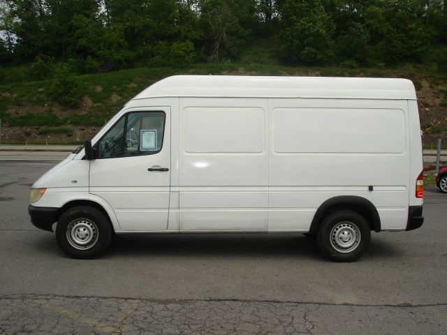 2004 Dodge Sprinter 2500 Ml320 AWD SUV