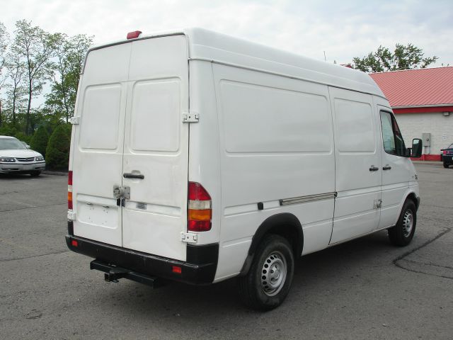 2004 Dodge Sprinter 2500 Ml320 AWD SUV