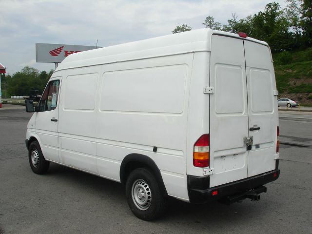 2004 Dodge Sprinter 2500 Ml320 AWD SUV