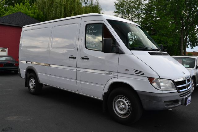 2004 Dodge Sprinter 2500 Ml320 AWD SUV