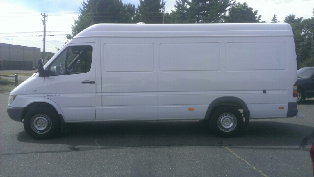 2004 Dodge Sprinter 2500 Flex Fuel 4x4