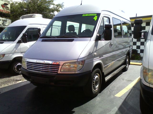 2004 Dodge Sprinter 2500 Ml320 AWD SUV