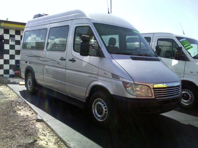 2004 Dodge Sprinter 2500 Ml320 AWD SUV