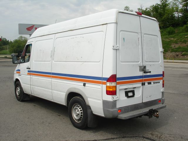 2004 Dodge Sprinter 2500 Ml320 AWD SUV