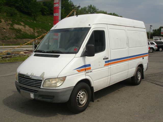 2004 Dodge Sprinter 2500 Ml320 AWD SUV