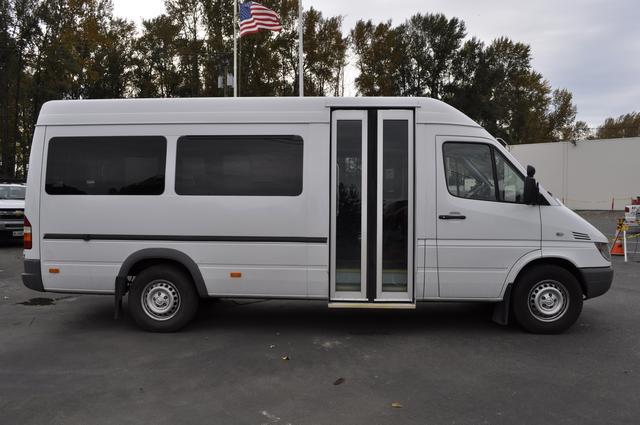 2006 Dodge Sprinter 2500 2WD MEGA CAB 160.5 SXT