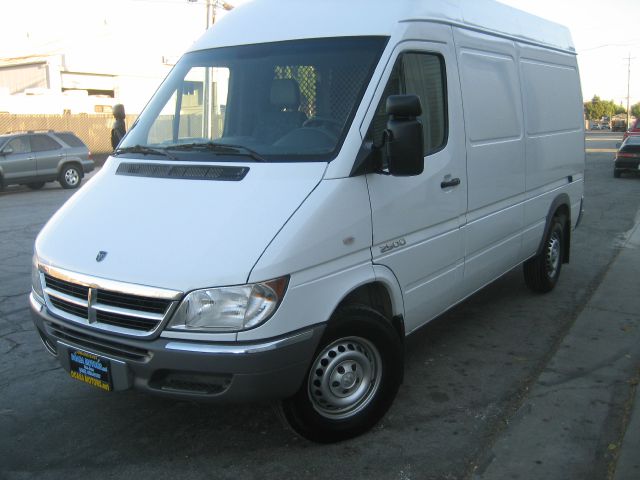 2006 Dodge Sprinter 2500 SLT 5.7 HEMI 4WD Loaded 20 CH