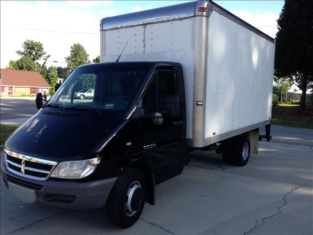 2006 Dodge Sprinter 3500 V8 Package 5