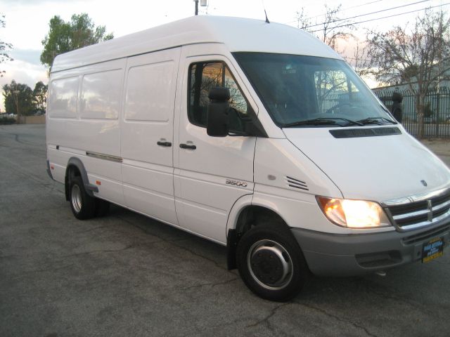 2006 Dodge Sprinter 3500 V8 Package 5