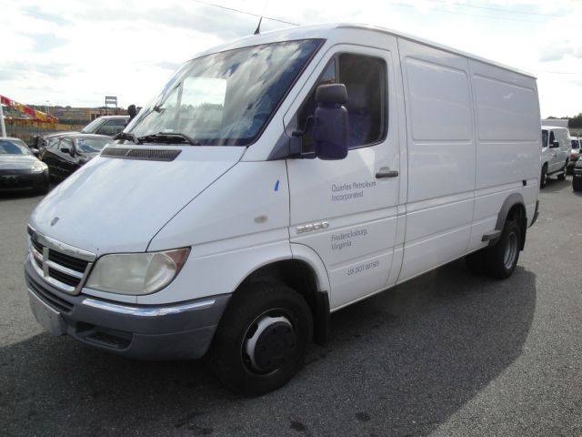 2006 Dodge Sprinter 3500 XLT REG CAB 4X4