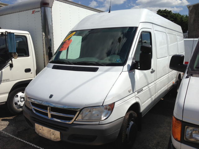 2006 Dodge Sprinter Van V8 Package 5