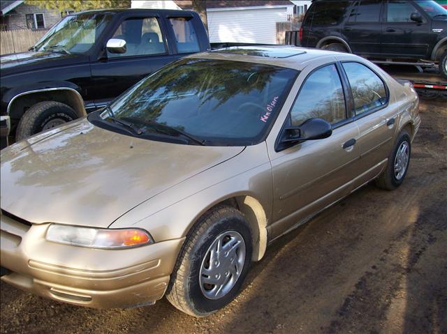 1996 Dodge Stratus Base