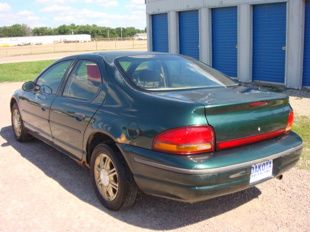 1996 Dodge Stratus Base