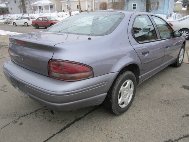 1997 Dodge Stratus Base