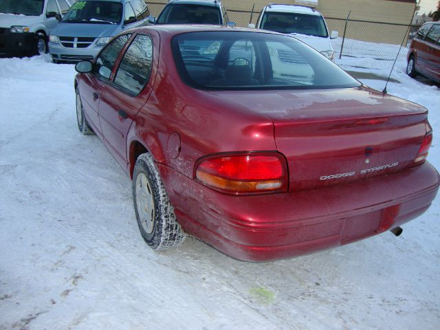 1997 Dodge Stratus Base