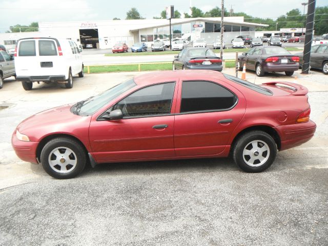 1997 Dodge Stratus Base