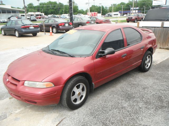 1997 Dodge Stratus Base