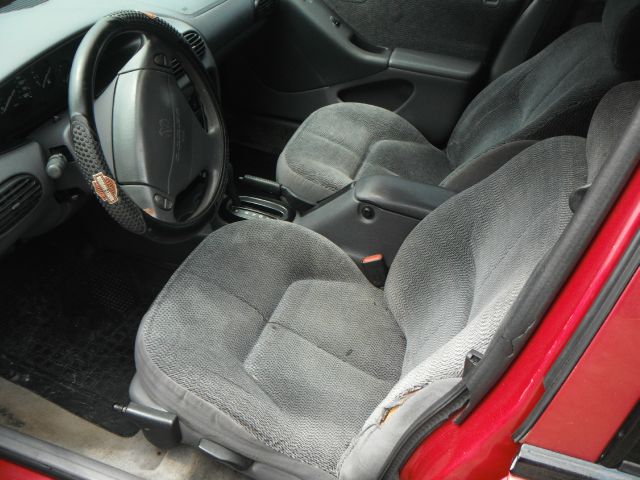 1997 Dodge Stratus Base