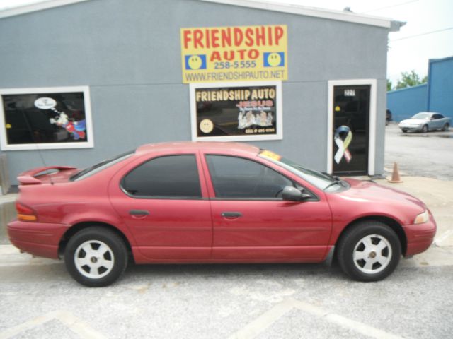 1997 Dodge Stratus Base