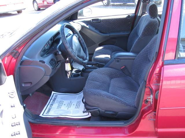 1998 Dodge Stratus Base