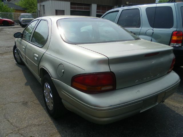 1999 Dodge Stratus Base