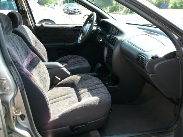 1999 Dodge Stratus LW2