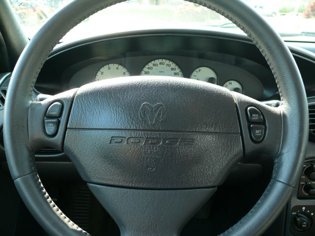 1999 Dodge Stratus LW2