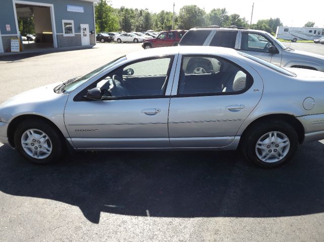 2002 Dodge Stratus SW 4DR