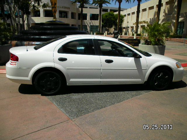 2004 Dodge Stratus Sport -5 Speed-stick-4x4