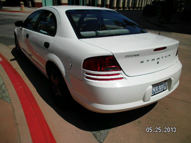 2004 Dodge Stratus Sport -5 Speed-stick-4x4