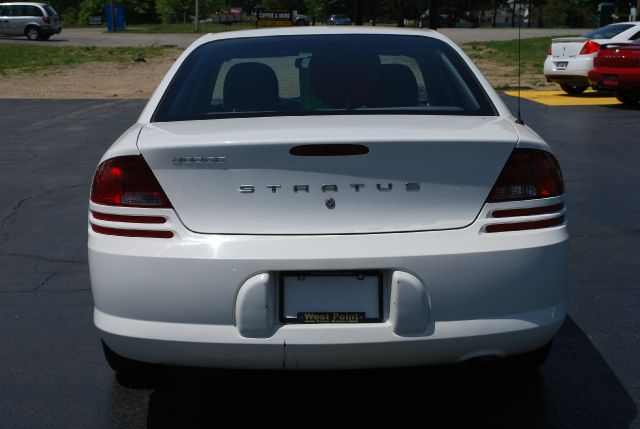 2004 Dodge Stratus Sport -5 Speed-stick-4x4