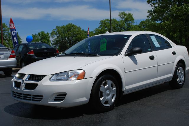 2004 Dodge Stratus Sport -5 Speed-stick-4x4