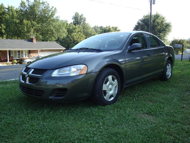 2004 Dodge Stratus Sport -5 Speed-stick-4x4