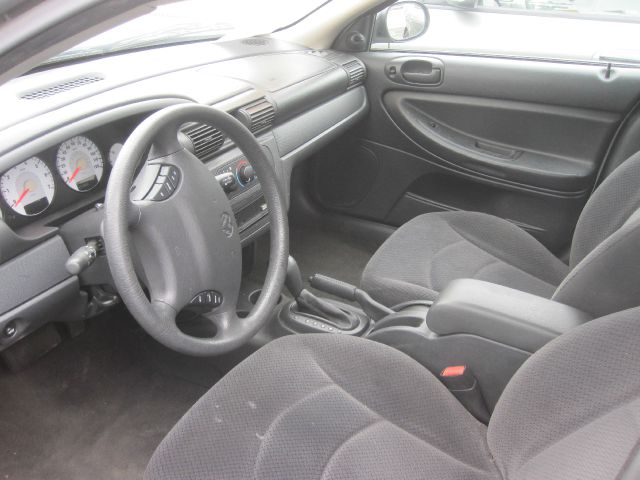 2004 Dodge Stratus Sport -5 Speed-stick-4x4