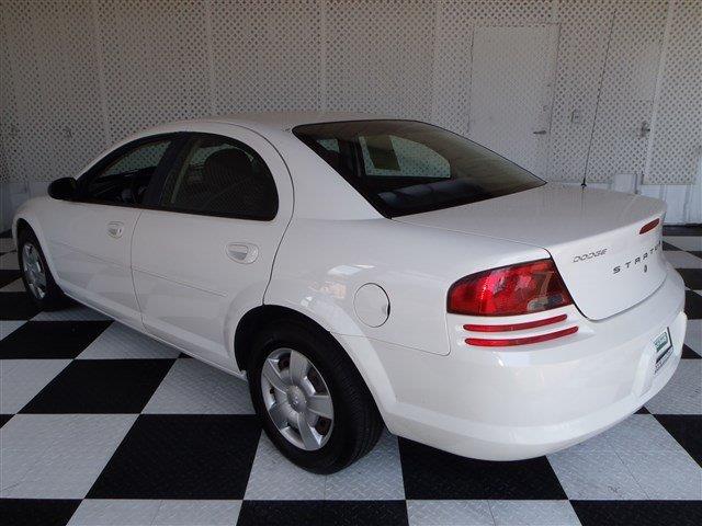 2005 Dodge Stratus S